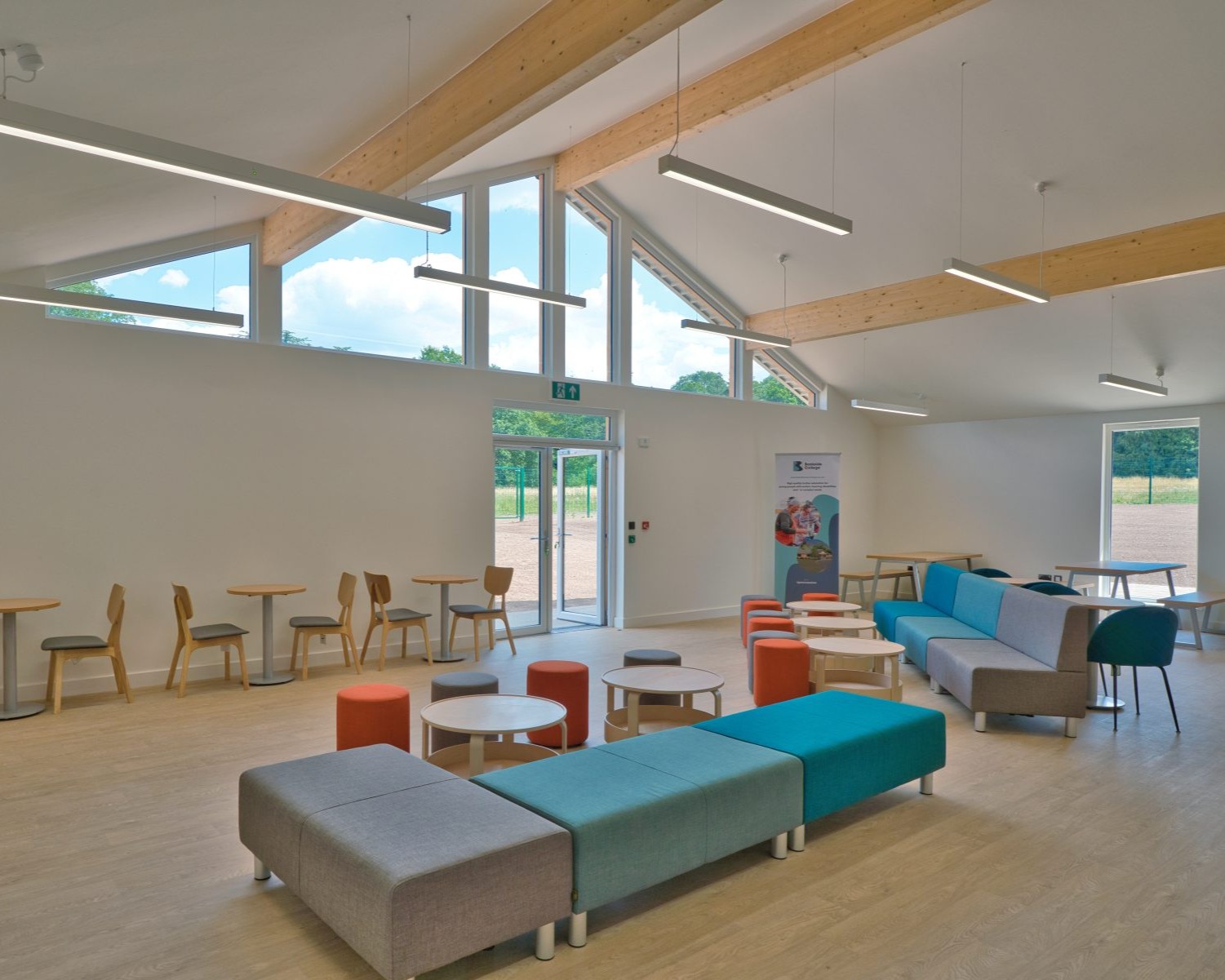 SpaceMStudioBreakoutSafeDining